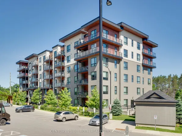 300 Essa Rd #409, Barrie, ON L9J 0B9