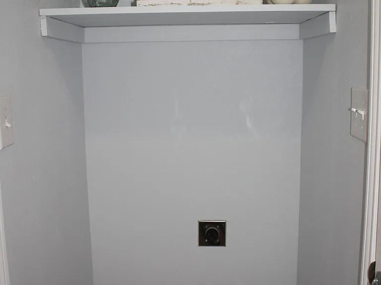 2518 Highdale Dr — Photo 48