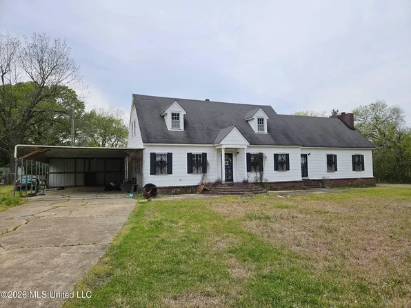 139 Ewing St, Brooksville, MS 39739