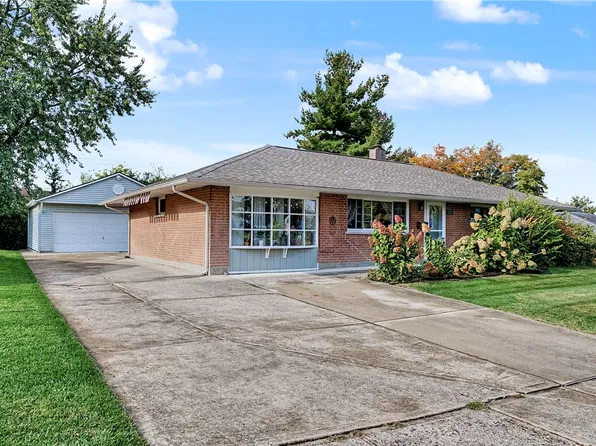 5227 Pocono Dr, Dayton, OH 45424