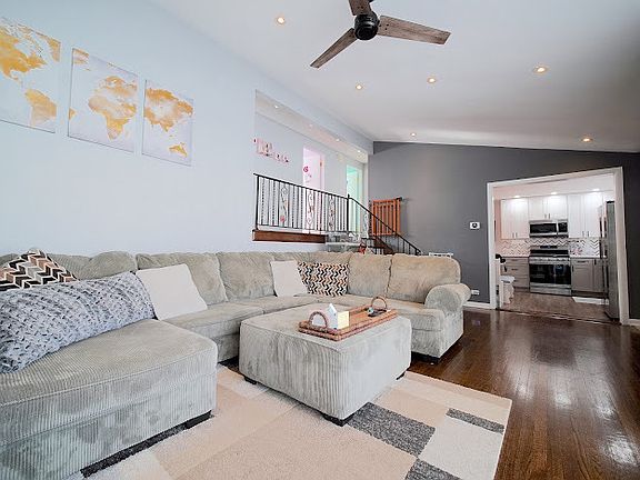 4th image of 4989 Wick Dr