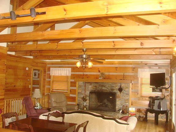 2nd image of 220 Creekside Dr