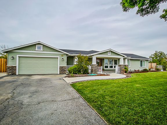 3rd image of 531 Saddle Creek Ct