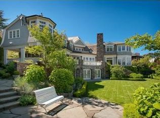 210 Maiden Ln E, Seattle, WA 98112