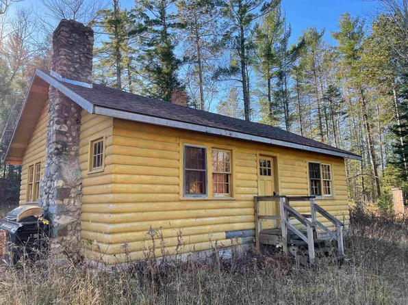 W7717 Jossart Rd, Pembine, WI 54156