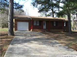 602 Acorn Hill Cir, Athens, AL 35611
