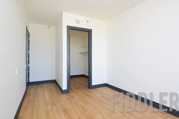 Rented by The KCI Group | media 19