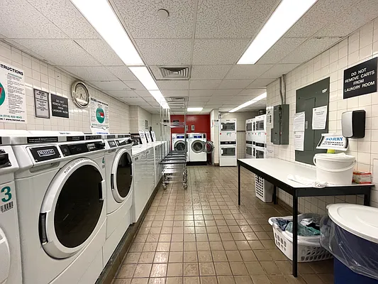 Rented by Avenues Real Estate | media 31