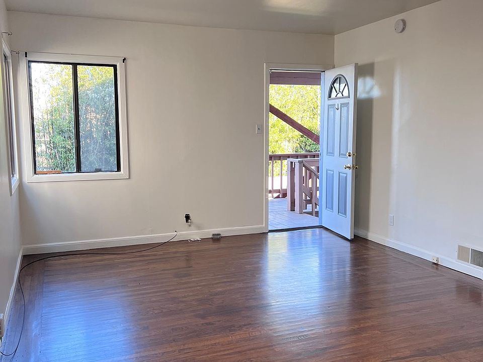1st image of 470A Beech Ave
