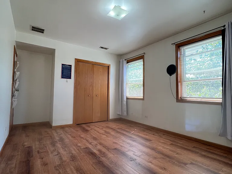 515 S Maplewood Ave #2 — Photo 4