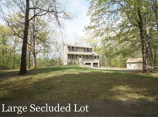 121 Laura Ln, Hampstead, NH 03841