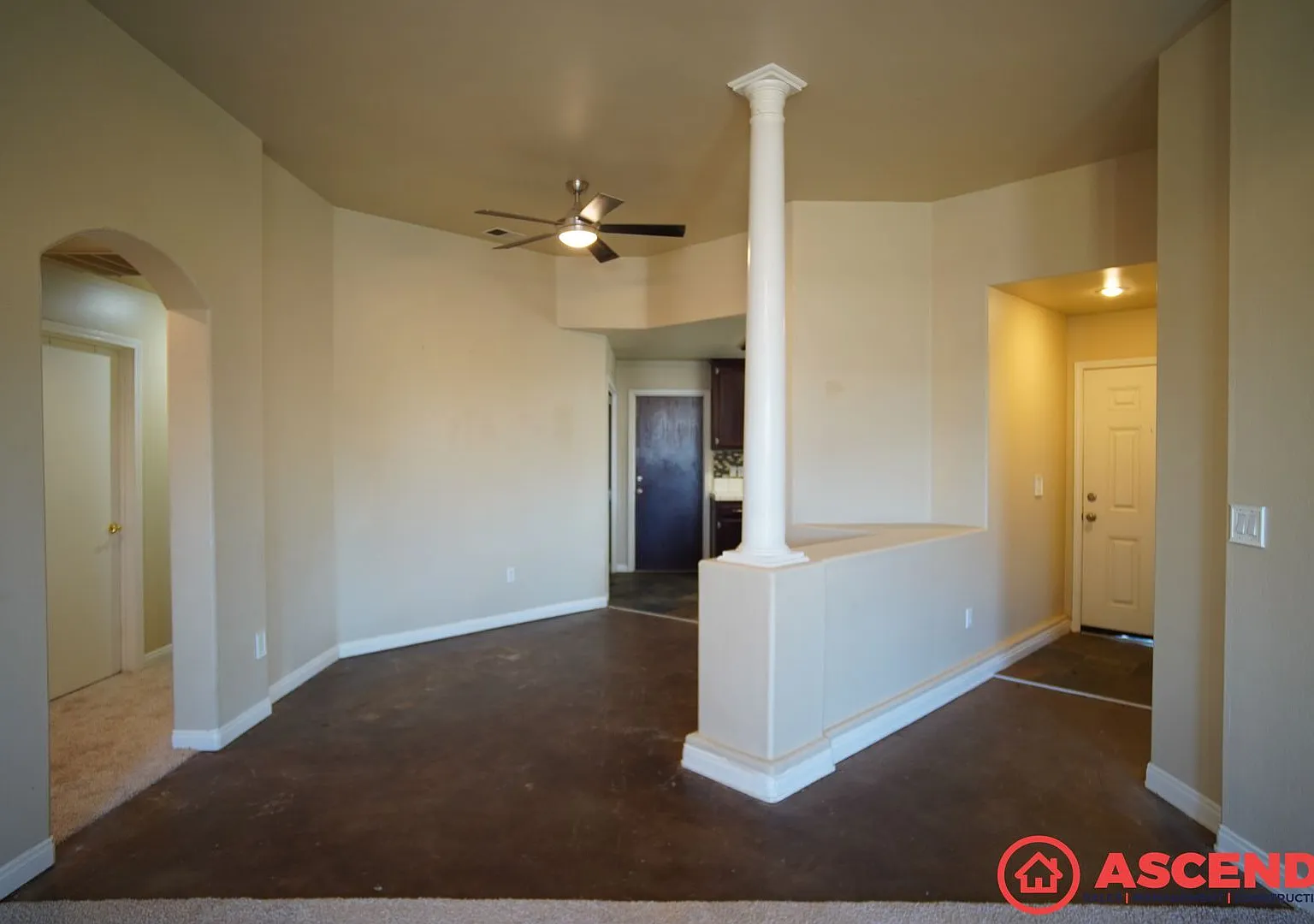 Charming 3-Bedroom Home! — Photo 3