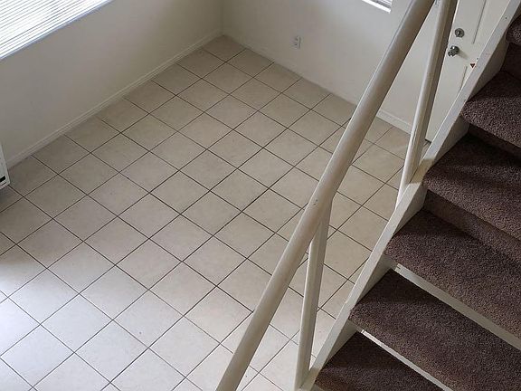 4th image of 2474 New York Dr #3