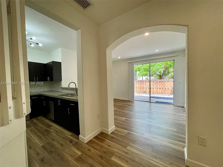 3510 SW 170th Ave — Photo 8