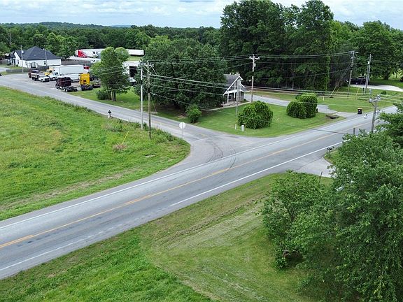 5th image of 3710 E Highway 264