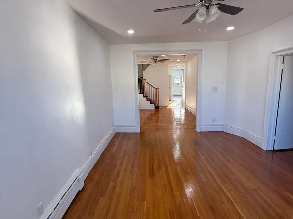 82 West 42nd Street image 4 of 23