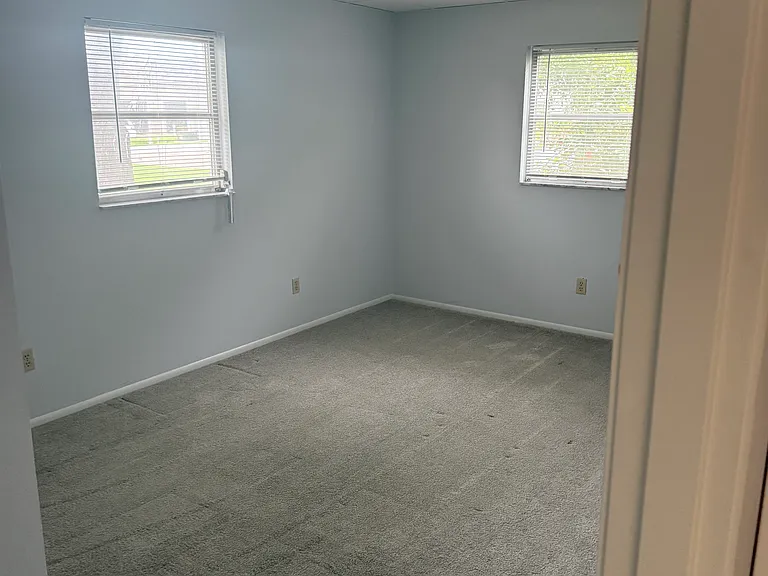 Guest Bedroom #1