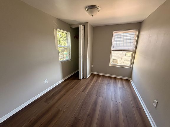 5th image of 45 Button St