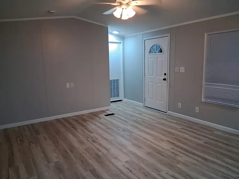 16 Deerwood Park — Photo 6