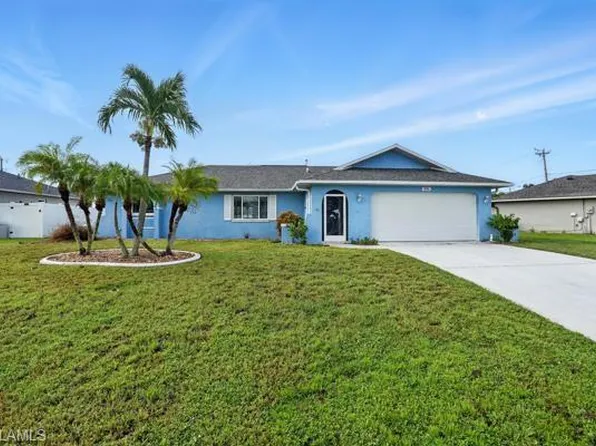 906 SE 17th ST, CAPE CORAL, FL 33990