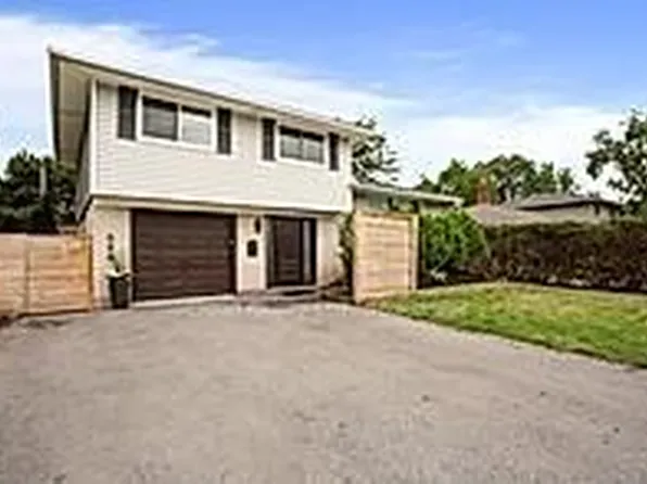 588 Walkers Line, Burlington, ON L7N 2E5