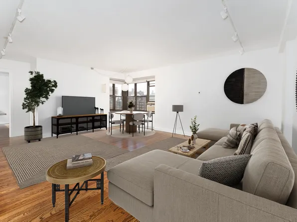 264 East Broadway C405 image 3 of 21