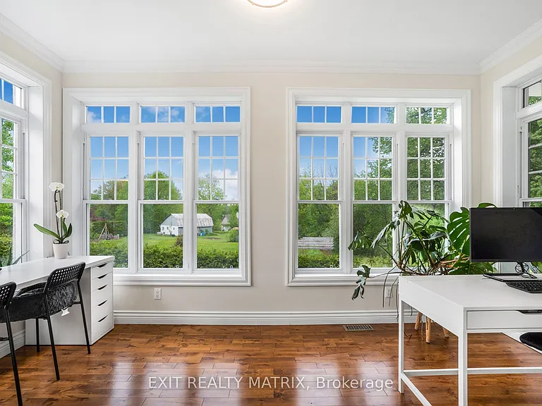 64 Radstock Ln #5 — Photo 41