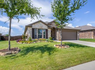 912 Crepe Myrtle Ln, Anna, TX 75409