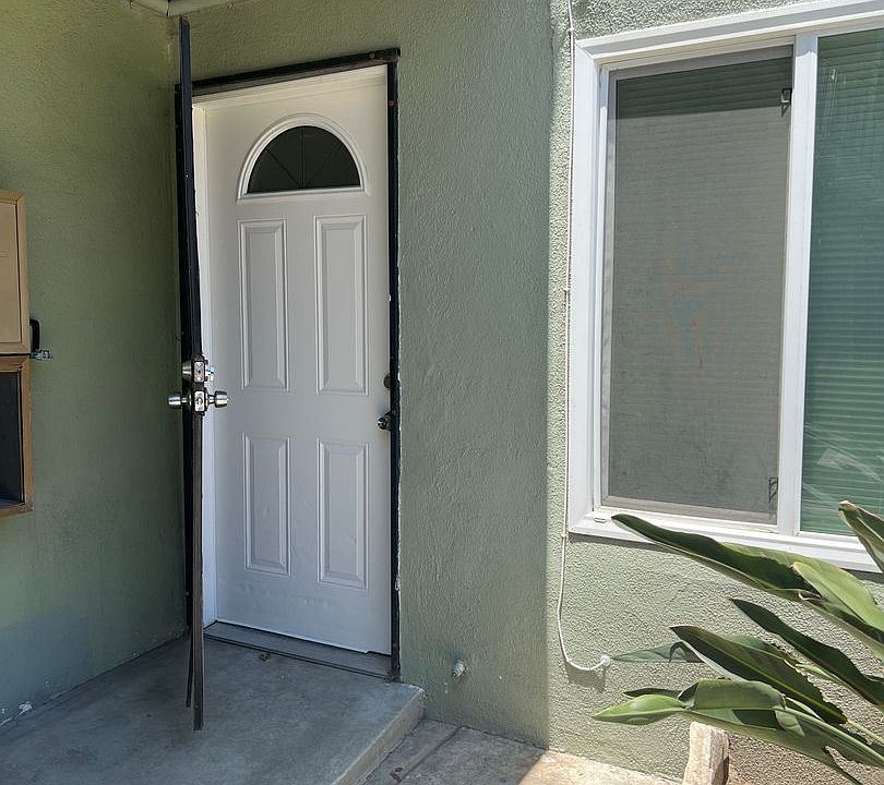 1st image of 1050 Gaviota Ave APT 1