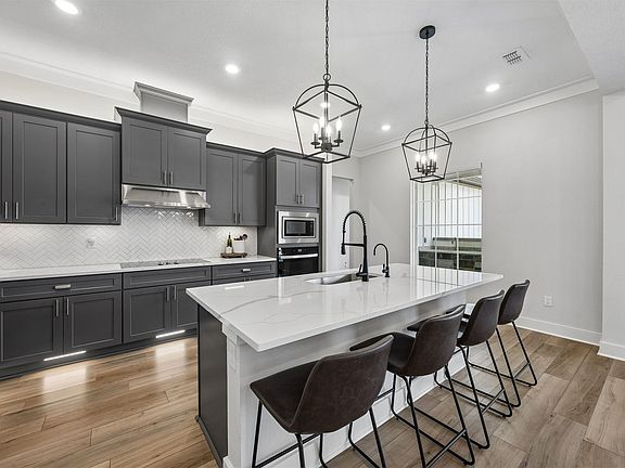 4th image of 36249 Sugar Ct