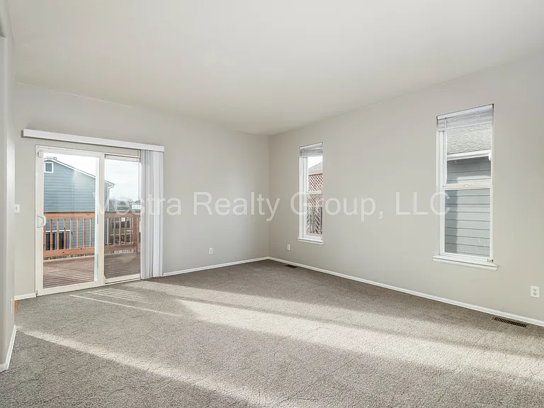 5193 S Liverpool Way — Photo 8