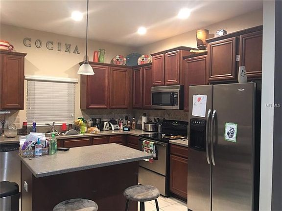 4th image of 3092 Dasha Palm Dr