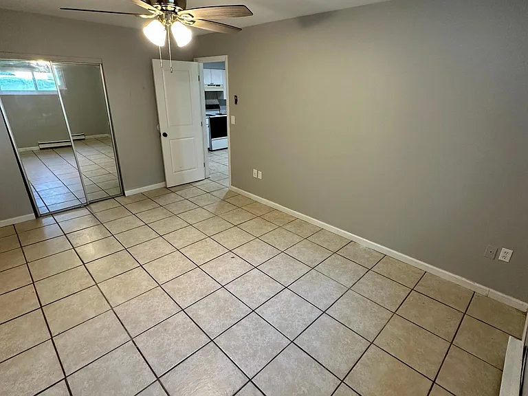 2235 Hanser Dr #3 — Photo 9