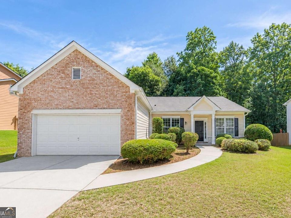 1st image of 45 Rosemoore Dr