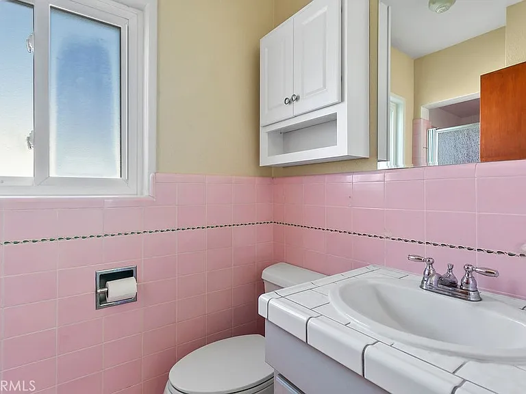 789 W Gleason St — Photo 11
