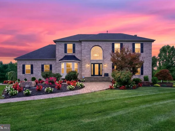 712 Rachael Dr, Mickleton, NJ 08056