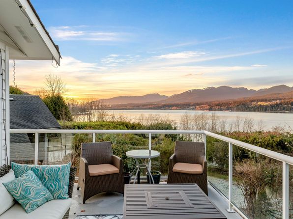 452 Northcliffe Cres, Burnaby, BC V5A 1A1