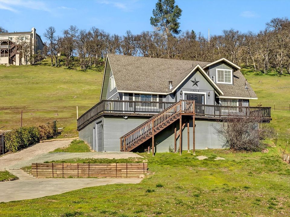1st image of 18318 Hidden Valley Road