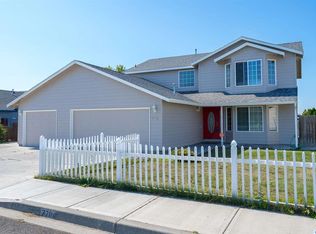 7704 Vendovi Dr, Pasco, WA