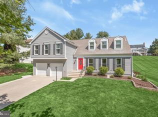 10215 Fairway Dr, Ellicott City, MD 21042
