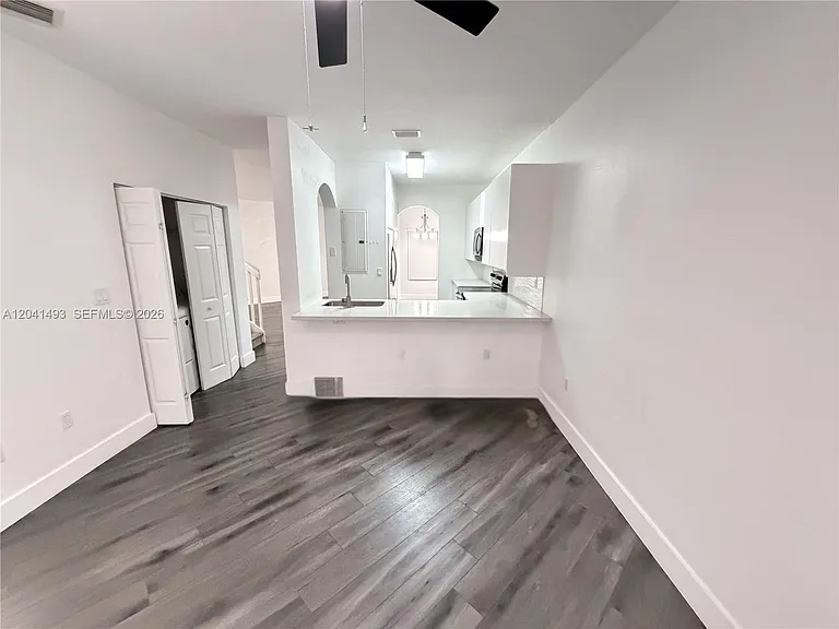 14051 SW 49th Ct #7 — Photo 16