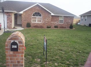 2006 Carolyn St, Pleasant Hope, MO 65725
