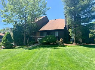 482 Westgate Dr, Edison, NJ