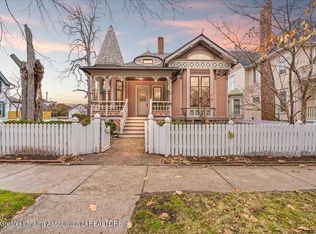 223 E Oak St, Mason, MI 48854