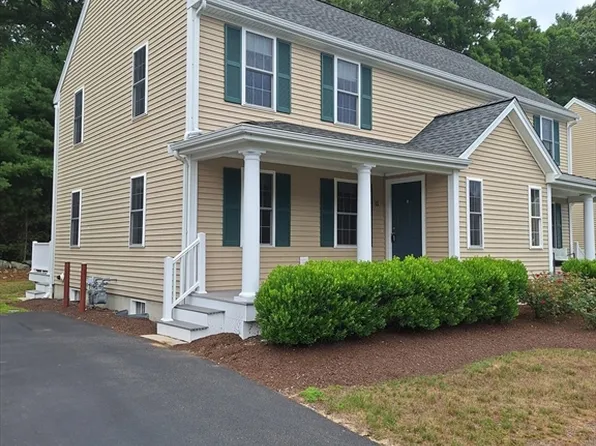 11 Anacki Ln Unit 11, Bridgewater, MA 02324