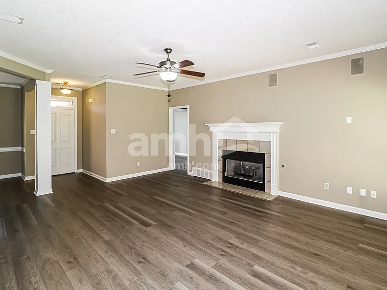 8500 Wolf Trace Ln — Photo 7
