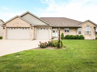 200 Thornton Ct, East Peoria, IL