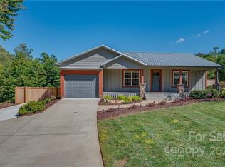 160 Westbrook Dr, Rutherfordton, NC 28139