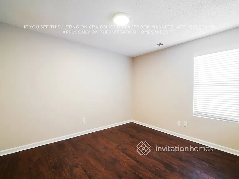 4350 Yellow Rose Dr — Photo 11