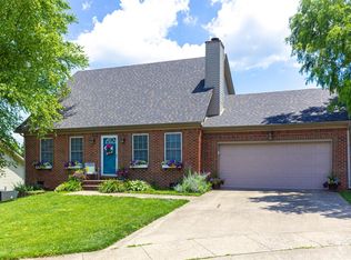 104 Park Place Ct, Georgetown, KY 40324